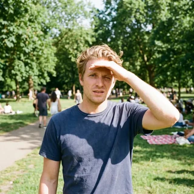 Finance Expert casual portrait before AI optimization